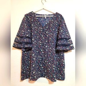 Jouica Navy Floral Blouse Size 2X